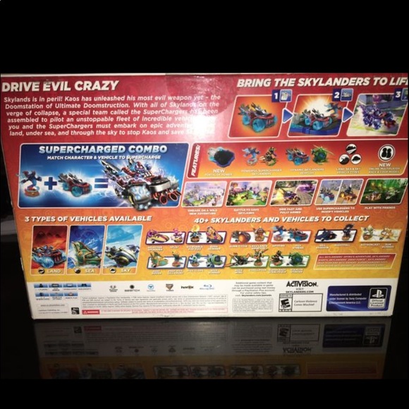 PS4 SKYLANDERS SUPERVHARGERS STARTER PACK , - Picture 2 of 2